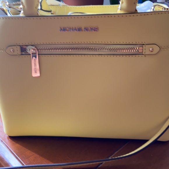 Michael Kors Hailee Small Satchel - Picture 7 of 14